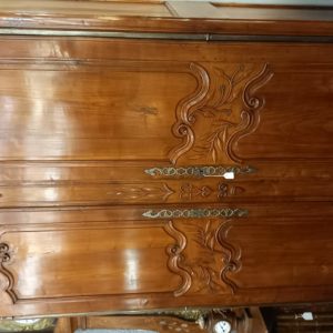 Armoire Louis XV Noyer
