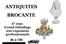 Les brocanteurs et antiquaires de Pézenas (Hérault) organisent leur grand déballage d'automne le dimanche 10 octobre 2021